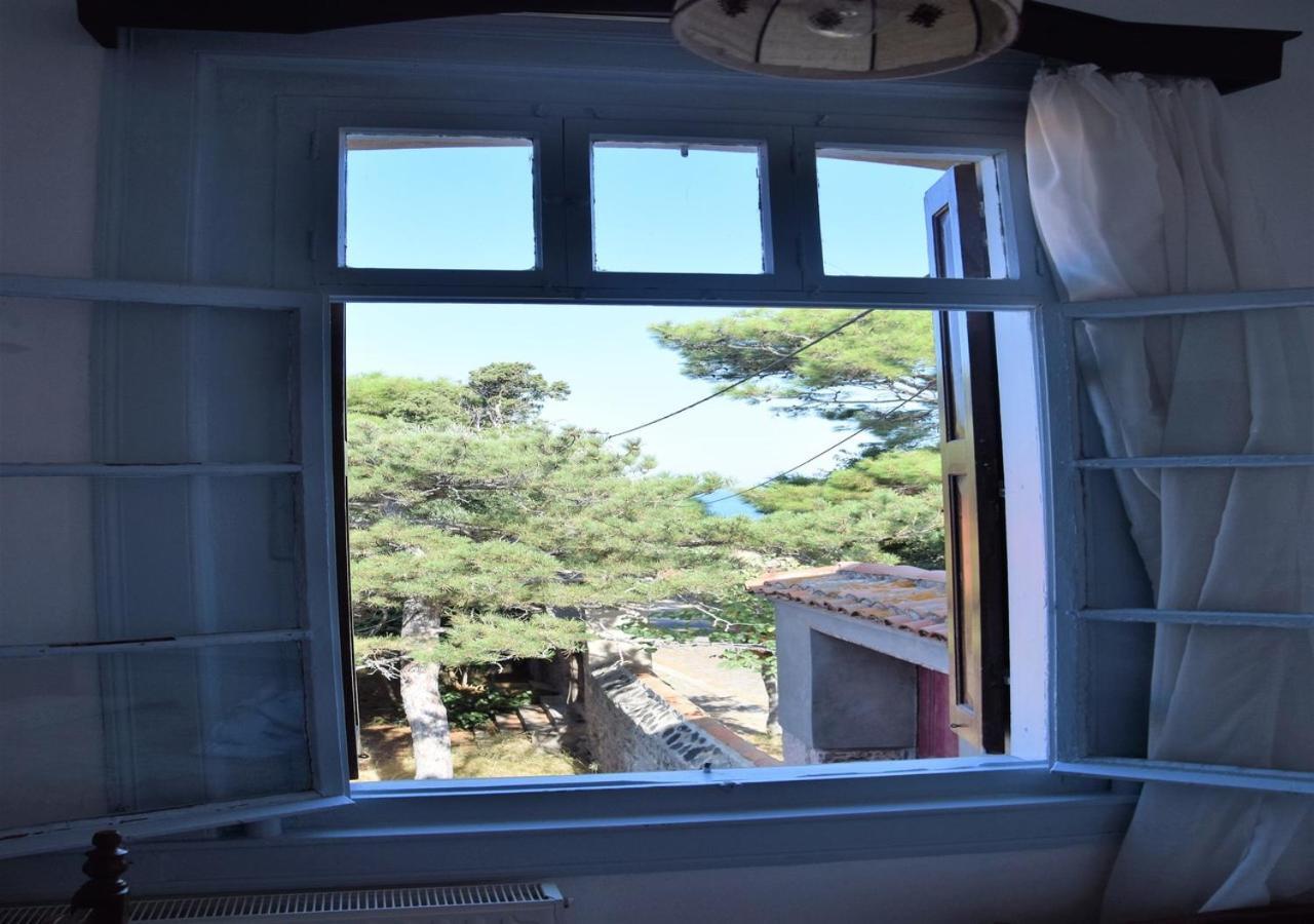Villa Annie 米蒂姆纳 外观 照片
